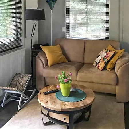 Holiday home Gorgeous In With Kitchen *