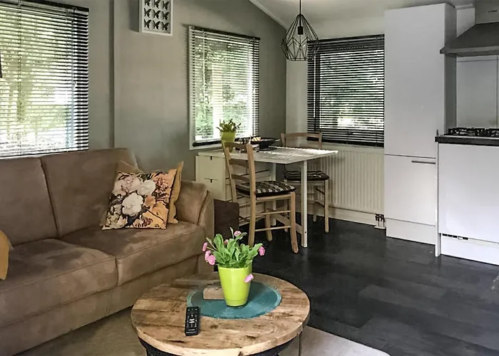 בית נופש Gorgeous In With Kitchen *