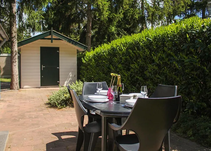 Gorgeous In With Kitchen