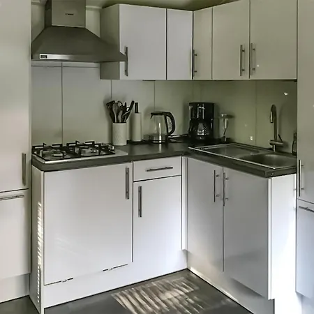 Gorgeous In With Kitchen Feriehus